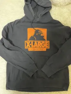 お値下げ中　　X-LARGE ブラック パーカー Mサイズ