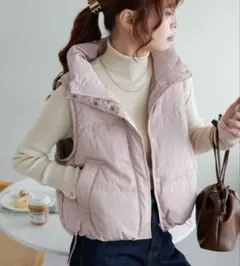 完売品 新品！DISCOATダウンベストトレンドのショート丈 ピンク