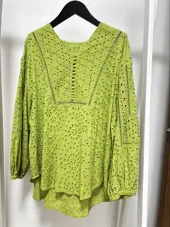 YAMADAYA スコットクラブ　vin トップスのサムネイル