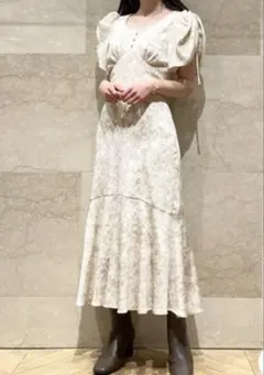 SNIDEL Sustainable バリエプリントワンピース ベージュ