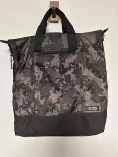 LeSportsac デジタルカモ トートバッグ 2WAY カラビナ付きのサムネイル