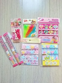 ​【全て未使用】お弁当ピック＆キティちゃんお箸セット まとめ売り サンリオ