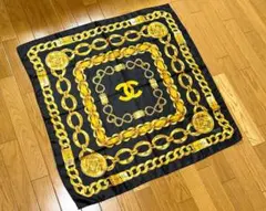 CHANEL シャネル シルクスカーフ ココマーク×チェーン柄 ゴールド ♪