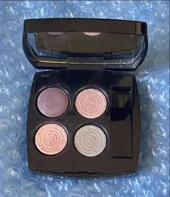 シャネル レ キャトル オンブル クアドラ アイシャドウ 46 フリソンズ　8a