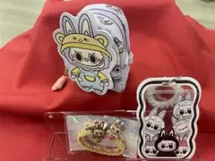 LOVE❤️ラブブ　キャラクターポーチとグッズセット土日限定値下げ