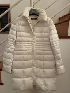 DKNY ホワイトダウンジャケット