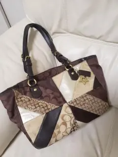 Item thumbnail for item 1d7150c3-19c8-4f2b-a491-9e96fce56f93