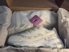 skechers DLITESスケッチャーズ 厚底スニーカー ディーライツ 花柄