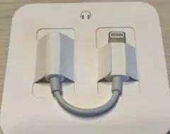 【未使用】Apple純正 イヤホン変換アダプタ Lightning-3.5mm