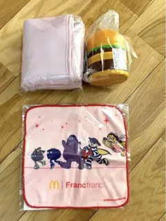 マクドナルド福袋2026 3点セット ピンク 引換券なし