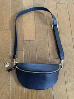 MARLON 黒 レザーショルダーバッグ