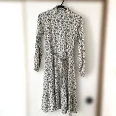 repipi armario 花柄ワンピース