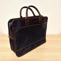 Item thumbnail for item e5b3f55b-af22-4d75-b749-1a25c22052a7