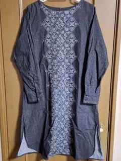 サニークラウズワンピース　グレー