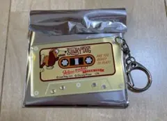 トイストーリー　スリンキー　アクリルキーホルダー　カセットテープ型　30周年限定