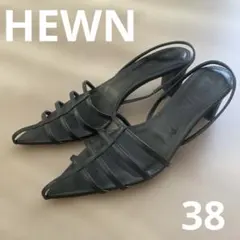 美品　HEWN ストラップサンダル ブラックのサムネイル