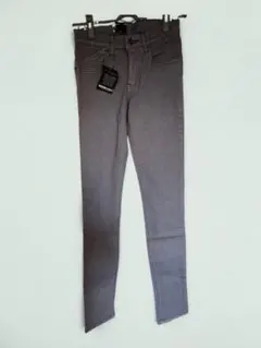 Item thumbnail for item 90251b66-f44d-4630-9a31-f20226aa90b8