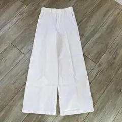 UNIQLOデニム　ホワイト Sサイズ