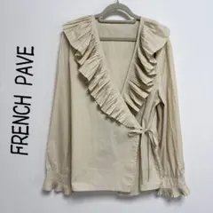 FRENCH PAVE プリーツブラウスのサムネイル