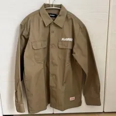 試着のみ美品【今週末まで限定価格】X-LARGE ベージュ ジャケット　Sサイズ