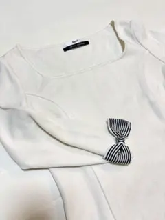 Reneルネ　2024年　ホワイト ニットトップス Reneルネ 2024年 ホワイト ニットトップス Reneルネ 2024年