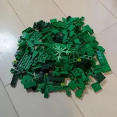 緑色のレゴパーツセット