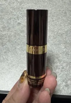 トムフォードビューティ　エモーションプルーフ　アイプライマー