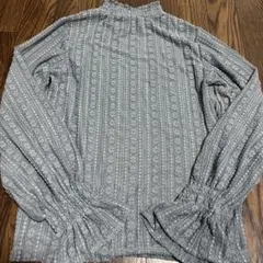GU Sサイズ 長袖 ハイネック ブラウス グレー