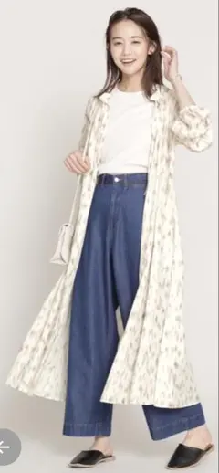 アイボリー カラフル模様 ロングシャツワンピース 36/38