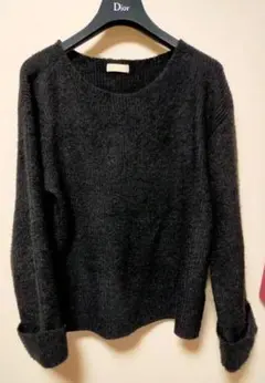 最終値下!!アースミュージック&エコロジー☆シンプルゆったり黒ニット☆ふんわり