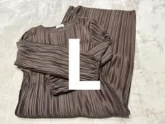 ユ*ー様 【新品】tal by yumi プリーツワンピース　ブラウン　L