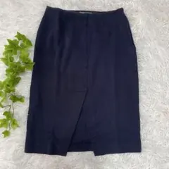 ADAM ET ROPEのタイトスカート　膝丈スカート