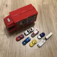 トミカ 8台　収納トラックセット　日本製　トミカ博　カーズ　救急車　マック