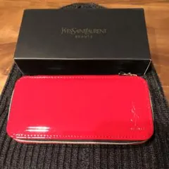 【新品/未使用】イブサンローラン メイクブラシセット メイクポーチ　おまけ付き