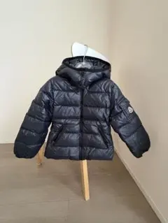 モンクレール　キッズダウンジャケット(2y)