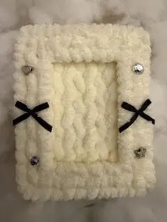 ホワイトトレカケース編み物　白　トレカケース　B8サイズ　早い者勝ち