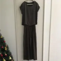 ナチュラルビューティー サロペット Sのサムネイル