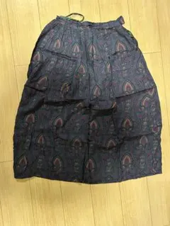 ダークパープル ペイズリー柄 フレアスカート