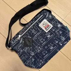 スヌーピー　紺色ネイビー　ポシェットバッグ