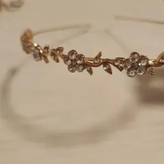 ゴールドフラワー カチューシャ レディース アクセサリー