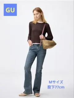 GU スリムフレアジーンズ M 丈長め