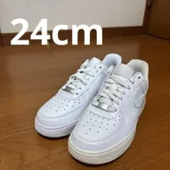 Nike Air Force 1 ホワイトスニーカー