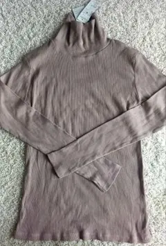 ベージュ　ハイネック　新品未使用　M　ZARA　H&M　FOREVER21