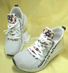 ニューバランスWPHERST1D ランニング・トレーニングシューズ　24.0ⅽⅿ