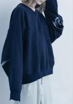 t*i様 stein 20SS DIVIDE SLEEVE V NECK SWE