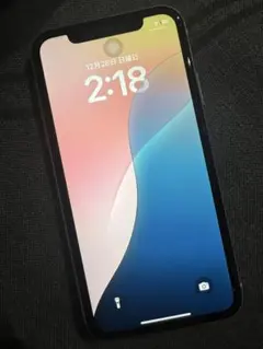 Apple iPhone 11 ホワイト 本体 SiMフリー