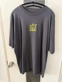 glamb Out of Society T-Shirt Tシャツ サイズLのサムネイル