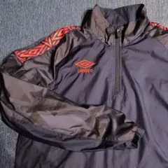 umbro 刺繍 ハーフジップ トレーニングウェア ウィンドブレーカー ネイビー