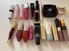 デパコスまとめ売り CHANEL、イヴサンローラン、DIOR、ラデュレ、ジルなど
