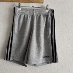 adidas ハーフパンツ　160cm ❗️即日発送可能❗️
